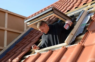 Pose de fenêtres de toit Velux à Wail